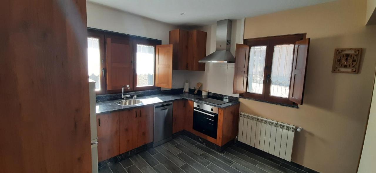 El Rato Apartamentos Rurales Навия Екстериор снимка