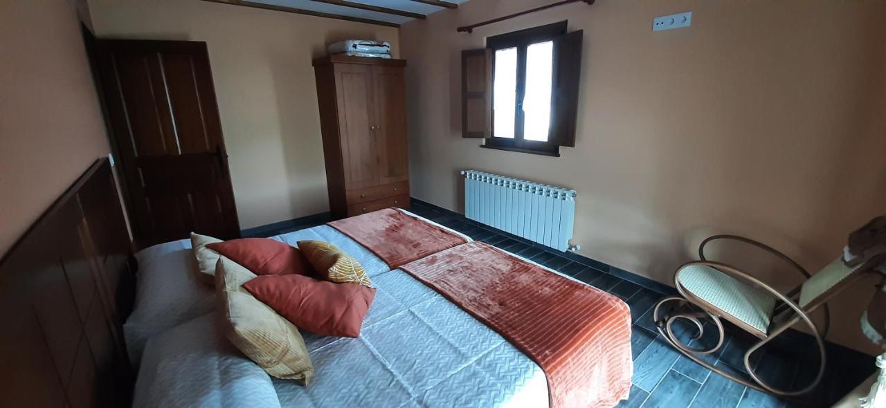 El Rato Apartamentos Rurales Навия Екстериор снимка
