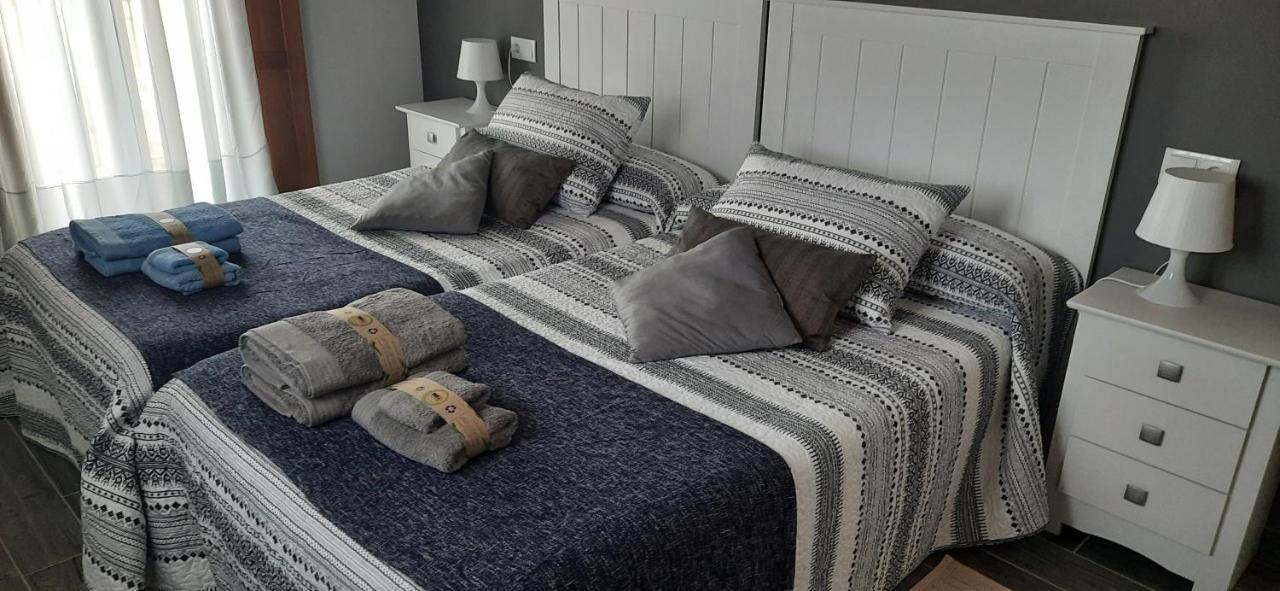El Rato Apartamentos Rurales Навия Екстериор снимка