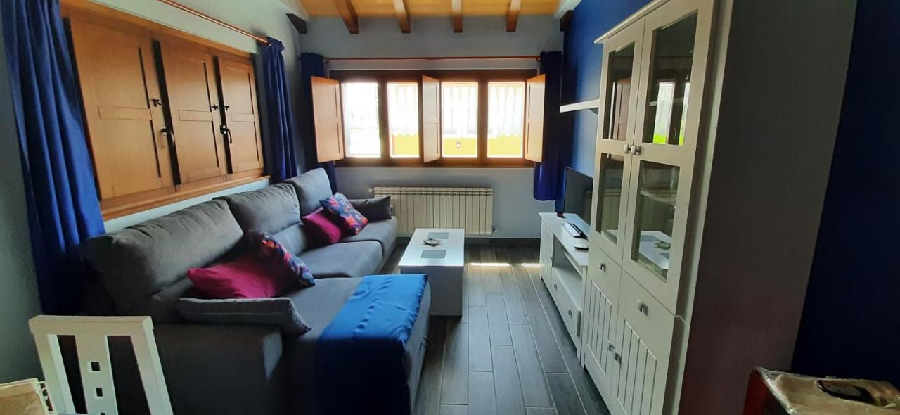 El Rato Apartamentos Rurales Навия Екстериор снимка