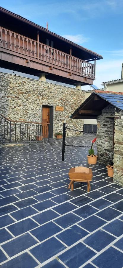 El Rato Apartamentos Rurales Навия Екстериор снимка