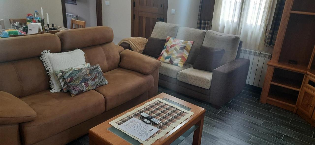 El Rato Apartamentos Rurales Навия Екстериор снимка